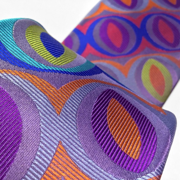 Purple Eyes Lawrence Ivey Multi-colorful Silk Tie - Picture 4 of 4